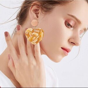 Statement Earrings for Women Simple Marble Heart-Shaped